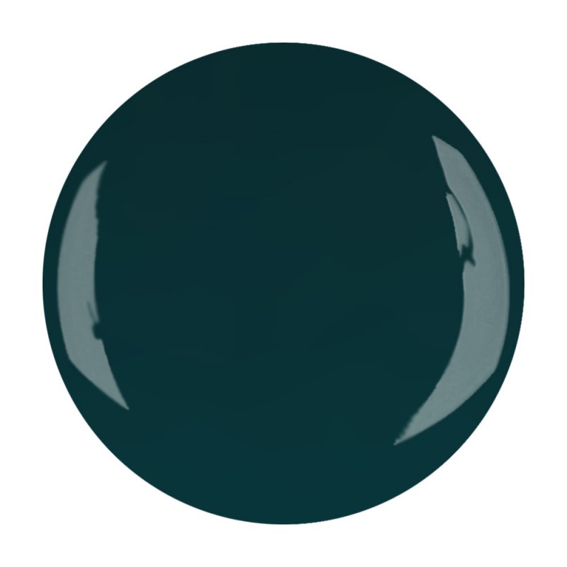 UV/LED nail polish pioneer